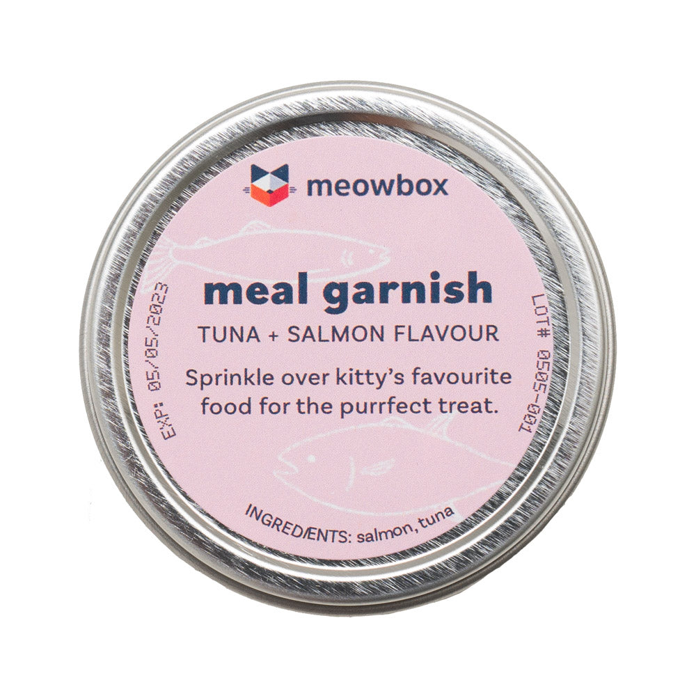 tin of a dried tuna and salmon cat food garnish 